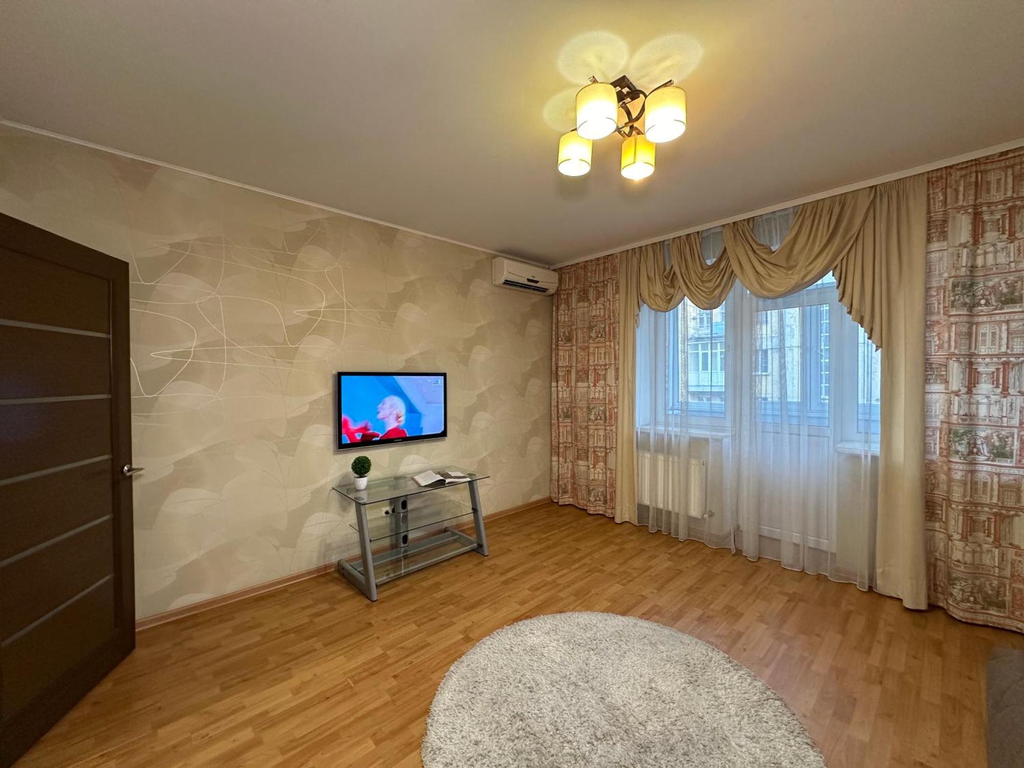 Mayakovskogo Street Kharkiv Bagian luar foto